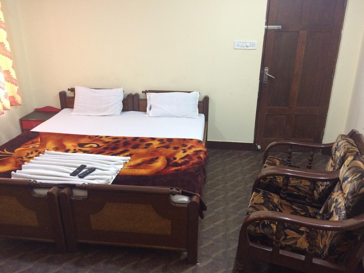 Hotel Green Land Bangalore Luaran gambar